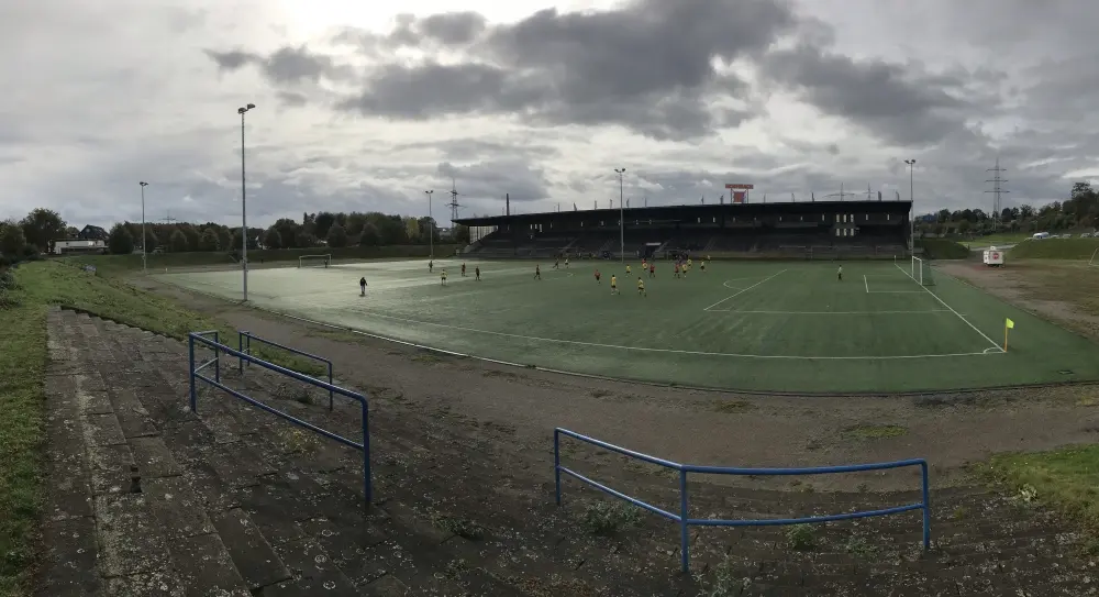 bananenflanke Gluckauf Kampfbahn
