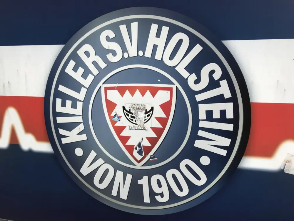 bananenflanke Holstein Kiel