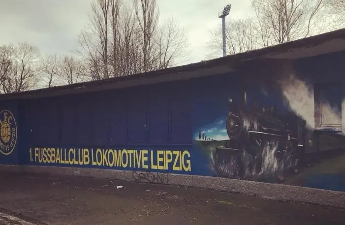 bananenflanke Lok Leipzig1
