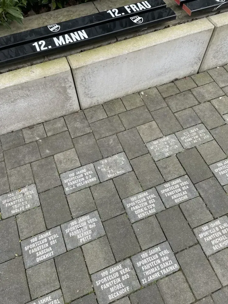 bananenflanke SC-Verl x27