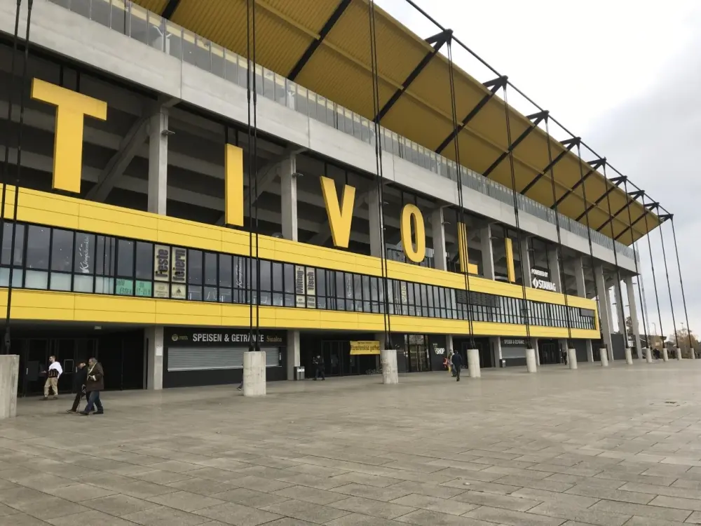 bananenflanke Tivoli